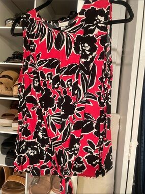 Red Floral Tie-Hem Sleeveless Blouse